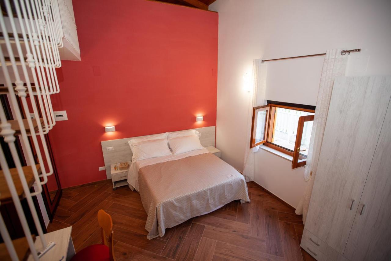 B&B Le Dee Di Пестум Экстерьер фото